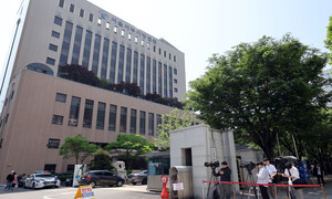 ‘서부지법 폭동’ 첫 선고 판사의 소회